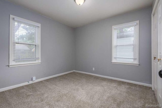 1719 Guthrie Avenue, Royal Oak, MI 48067
