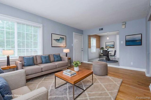1719 Guthrie Avenue, Royal Oak, MI 48067