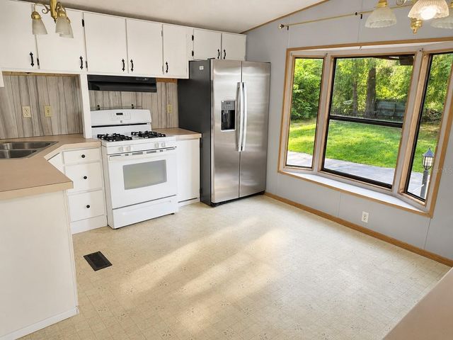 3820 SE 93RD PLACE, Ocala, FL 34480
