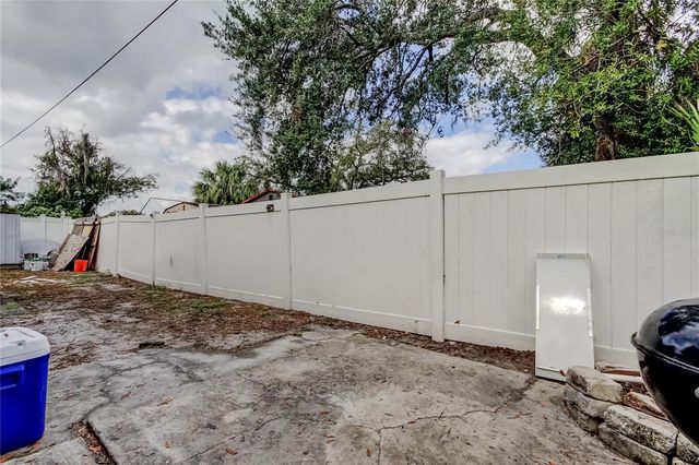 4532 DEVONSHIRE ROAD, Tampa, FL 33634