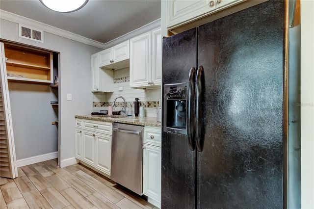 4532 DEVONSHIRE ROAD, Tampa, FL 33634