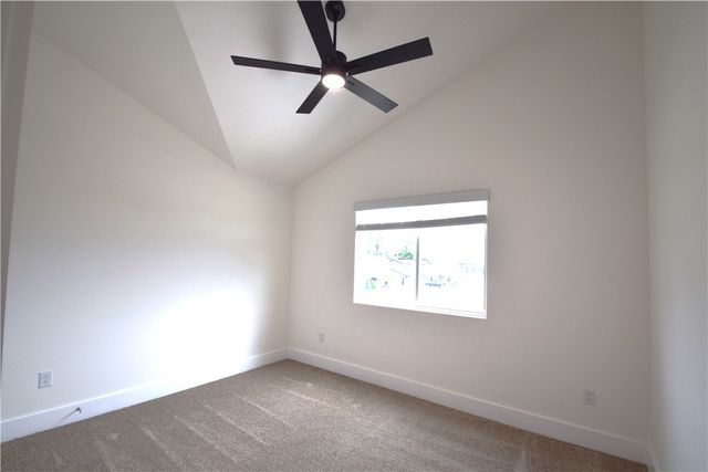 668 Sun Meadows Loop, Centerton, AR 72719