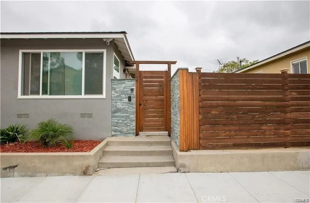 3239 E Wilton Street 1, Long Beach, CA 90804