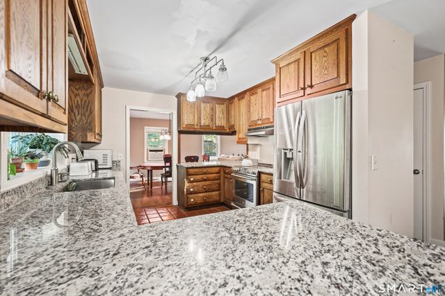 69 Nonnewaug Road, Woodbury, CT 06798