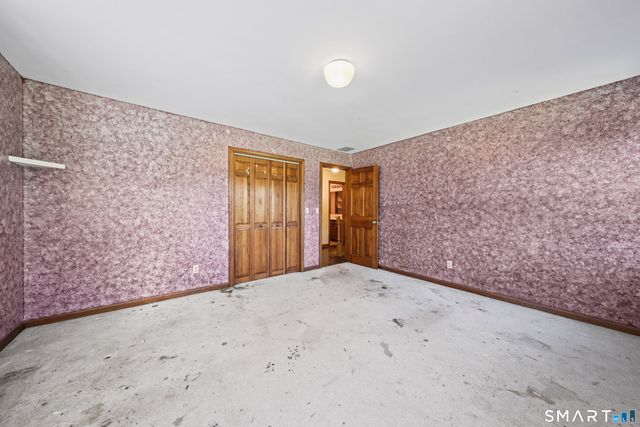 69 Nonnewaug Road, Woodbury, CT 06798