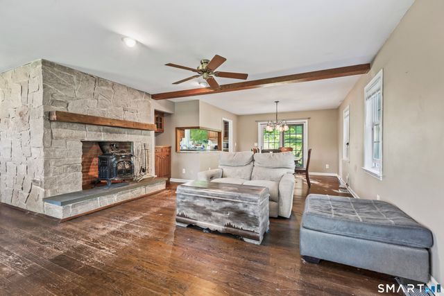 69 Nonnewaug Road, Woodbury, CT 06798