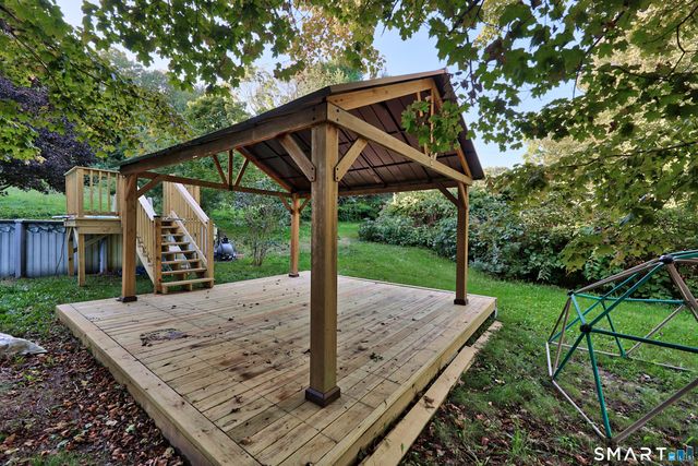 69 Nonnewaug Road, Woodbury, CT 06798