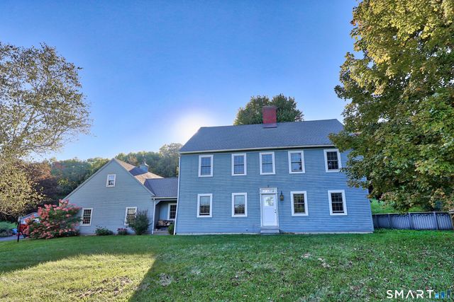 69 Nonnewaug Road, Woodbury, CT 06798