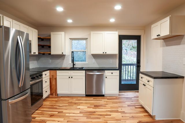 228 Cavendish Gulf Road, Cavendish, VT 05495