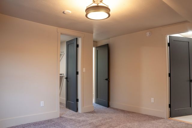 228 Cavendish Gulf Road, Cavendish, VT 05495