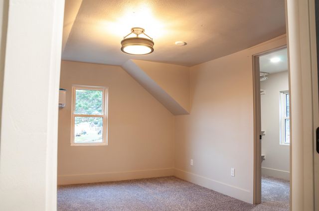 228 Cavendish Gulf Road, Cavendish, VT 05495