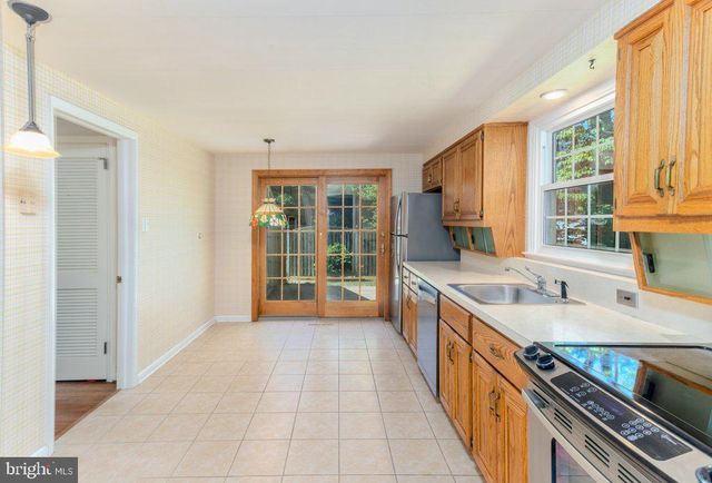 324 WAYLAND RD, Cherry Hill, NJ 08034