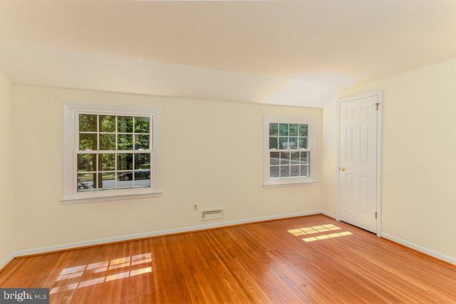 324 WAYLAND RD, Cherry Hill, NJ 08034