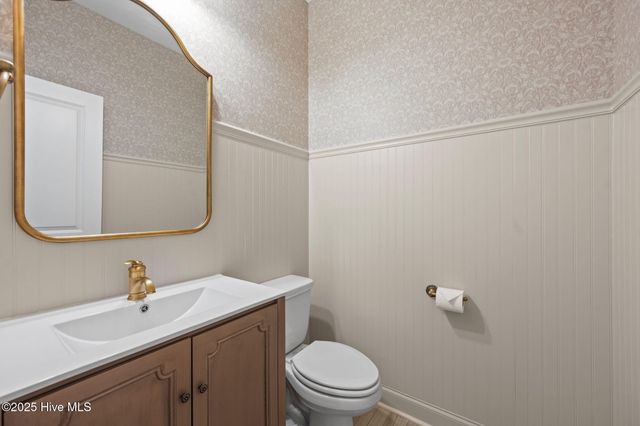 910 Terraces Lane, Hampstead, NC 28443