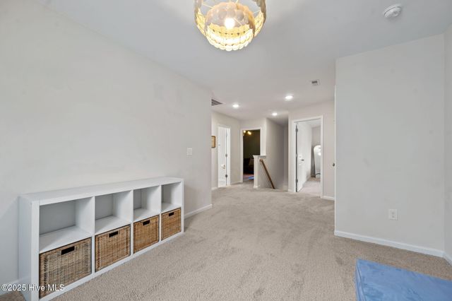 910 Terraces Lane, Hampstead, NC 28443