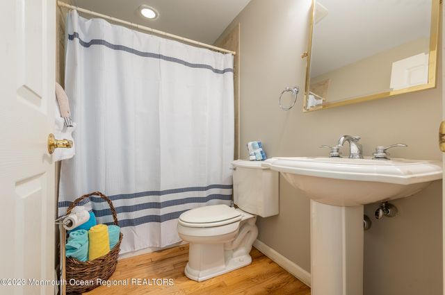 303 Bell Place, Sea Girt, NJ 08750
