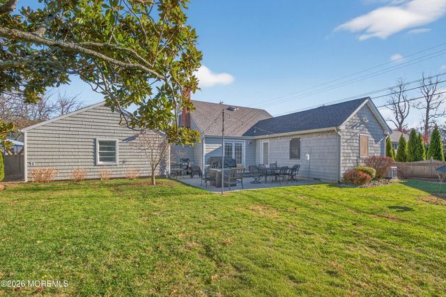 303 Bell Place, Sea Girt, NJ 08750