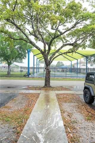 5400 NW 18th St 3N, Lauderhill, FL 33313
