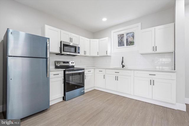 5518 CHEW AVE, Philadelphia, PA 19138