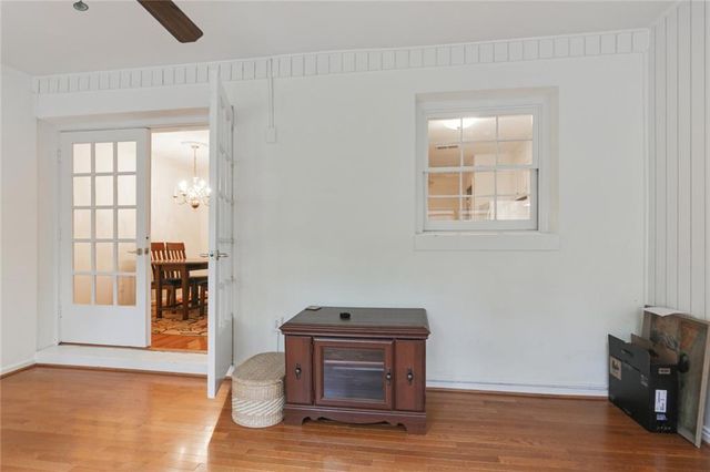 158 Maribeau NW Square, Atlanta, GA 30327