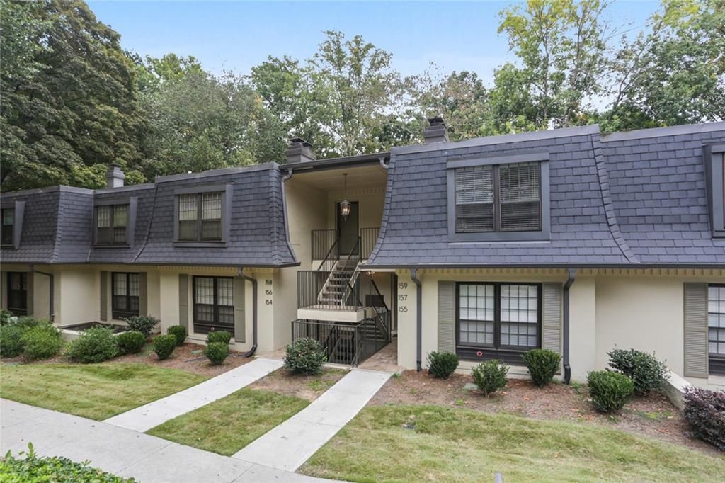 158 Maribeau NW Square, Atlanta, GA 30327