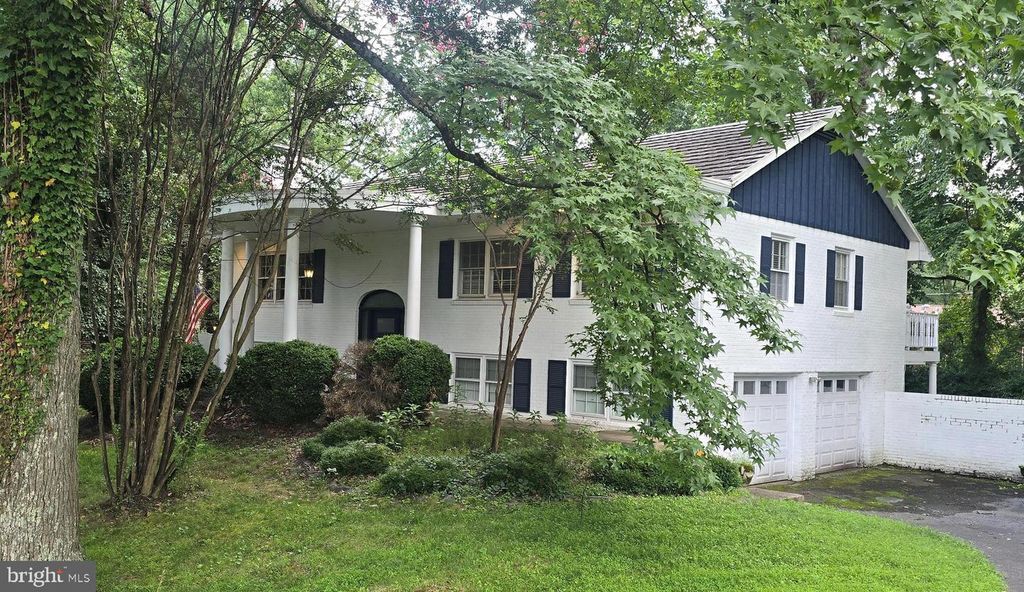 12205 FIRTH OF TAE DR, Fort Washington, MD 20744