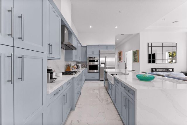10145 Timber Creek Way, Palm Beach Gardens, FL 33412
