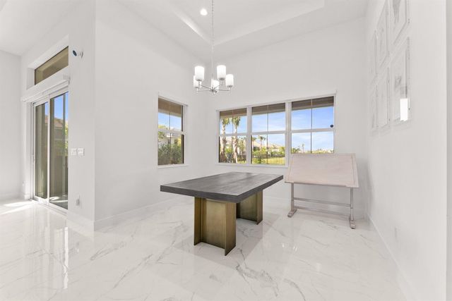10145 Timber Creek Way, Palm Beach Gardens, FL 33412