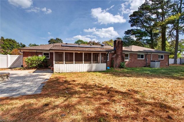 1905 Mariner CT, Virginia Beach, VA 23454