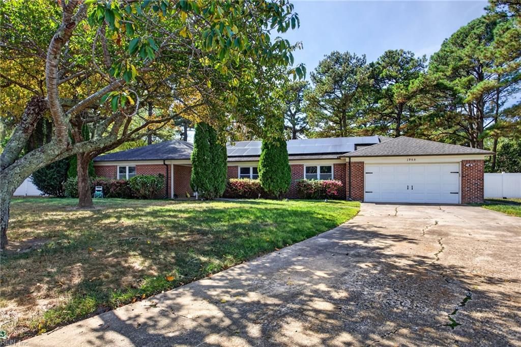 1905 Mariner CT, Virginia Beach, VA 23454
