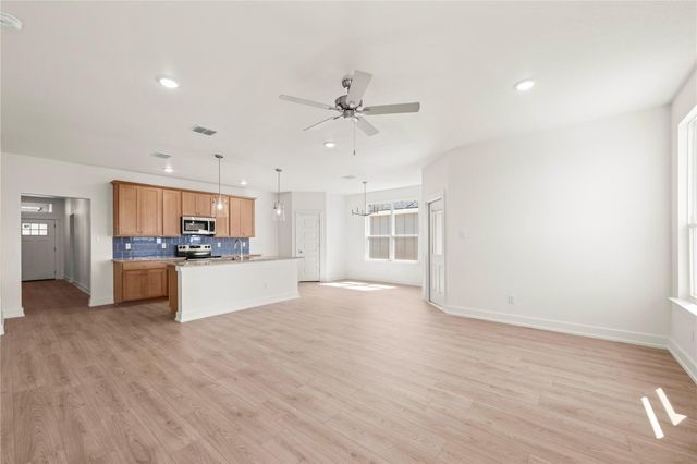 544 Gus LOOP, Georgetown, TX 78626