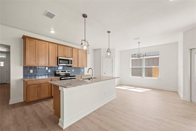 544 Gus LOOP, Georgetown, TX 78626