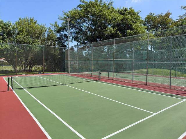 7145 Huntington Lane 303, Delray Beach, FL 33446