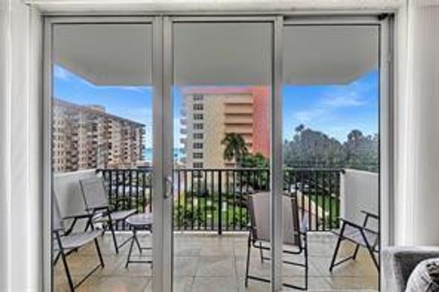 1150 HILLSBORO MILE 514, Hillsboro Beach, FL 33062