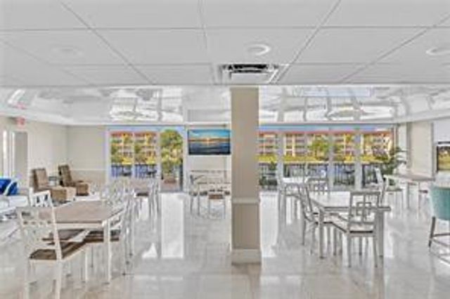 1150 HILLSBORO MILE 514, Hillsboro Beach, FL 33062