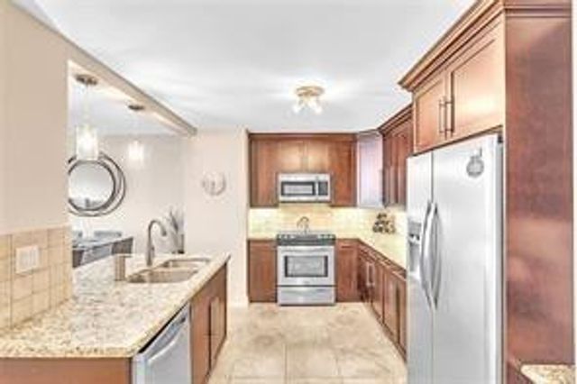 1150 HILLSBORO MILE 514, Hillsboro Beach, FL 33062