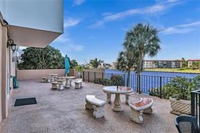 1150 HILLSBORO MILE 514, Hillsboro Beach, FL 33062