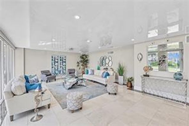 1150 HILLSBORO MILE 514, Hillsboro Beach, FL 33062