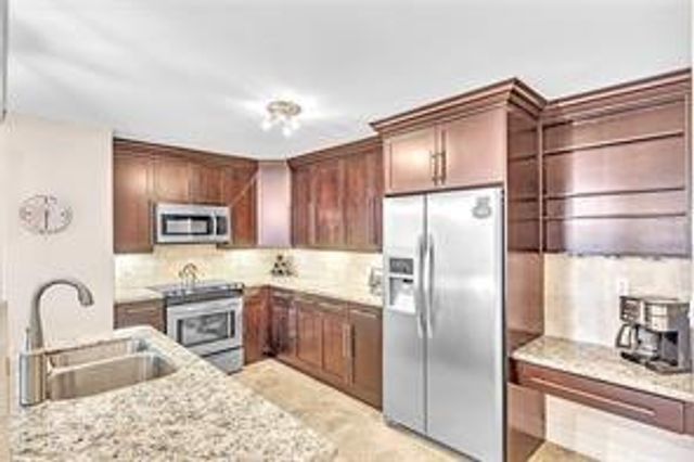 1150 HILLSBORO MILE 514, Hillsboro Beach, FL 33062