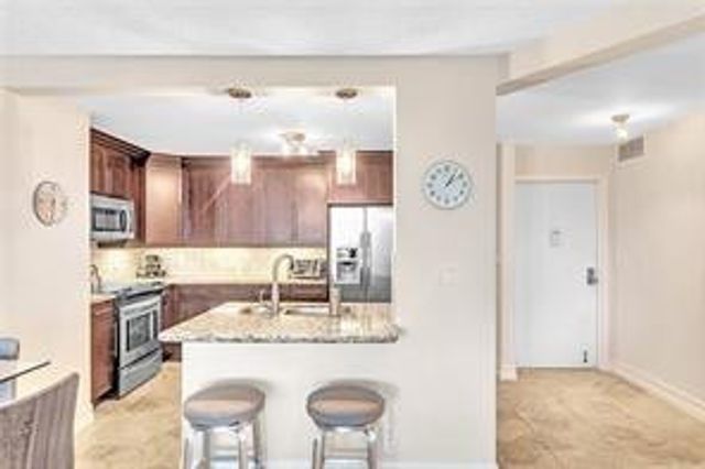 1150 HILLSBORO MILE 514, Hillsboro Beach, FL 33062