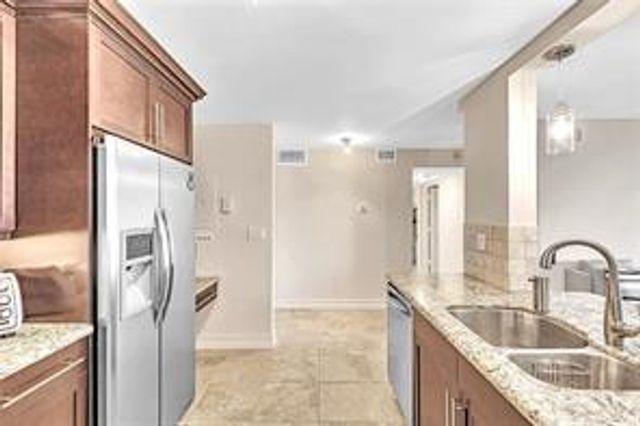 1150 HILLSBORO MILE 514, Hillsboro Beach, FL 33062