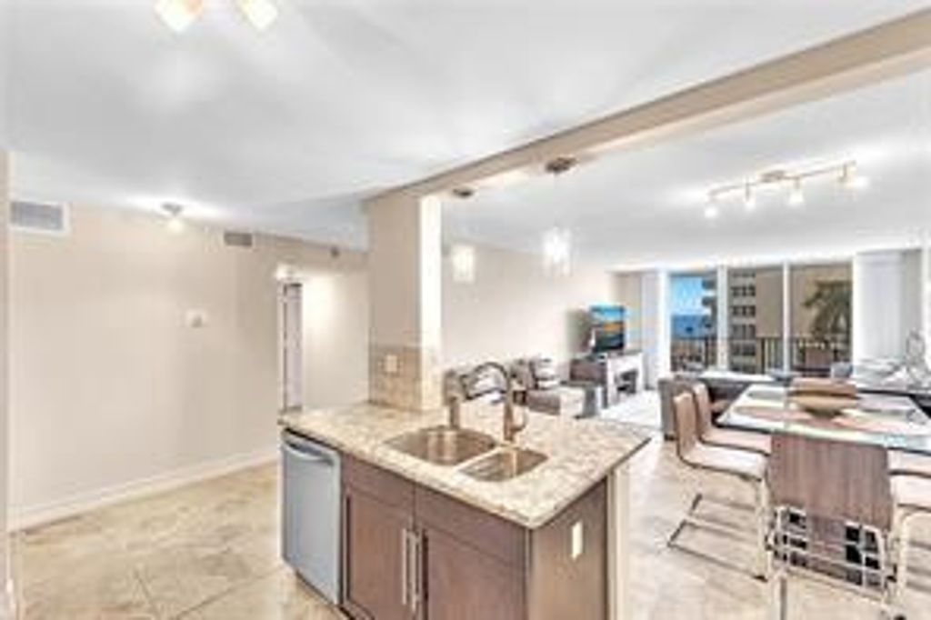 1150 HILLSBORO MILE 514, Hillsboro Beach, FL 33062