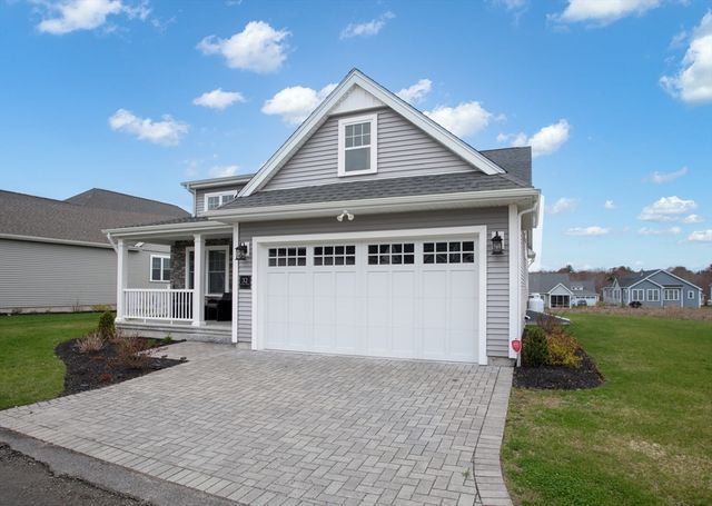 32 Sophia Dr, Rehoboth, MA 02769