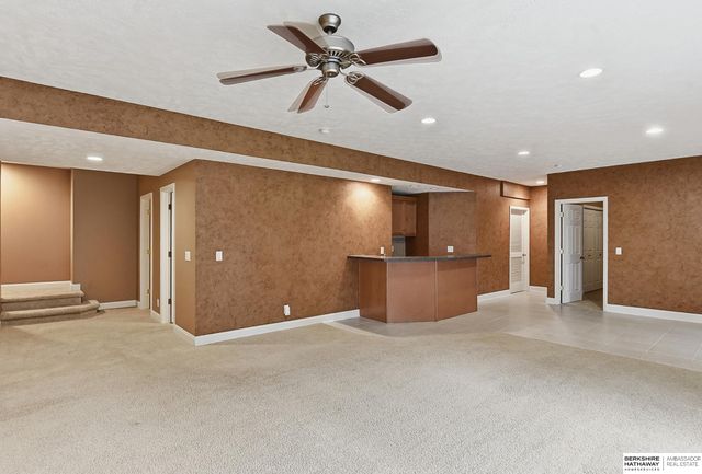 2671 S 191st Circle, Omaha, NE 68130