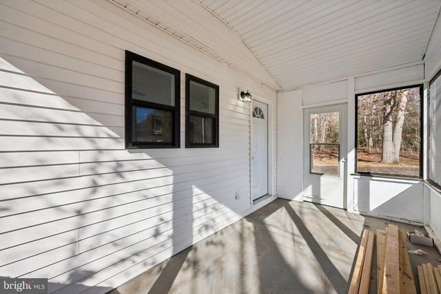 100 STAGE COACH RD, Williamstown, NJ 08094