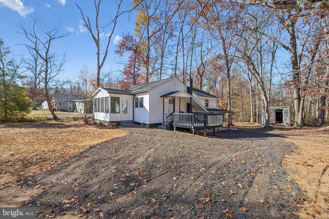 100 STAGE COACH RD, Williamstown, NJ 08094