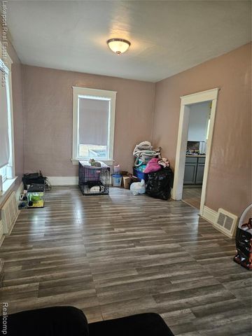 917 Saint Clair Street, Port Huron, MI 48060