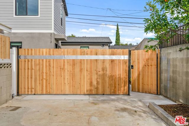 3113 Hollydale Drive, Los Angeles, CA 90039