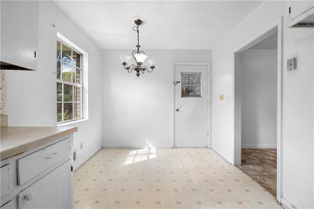 4424 Twin Creek Drive NE, Kennesaw, GA 30144