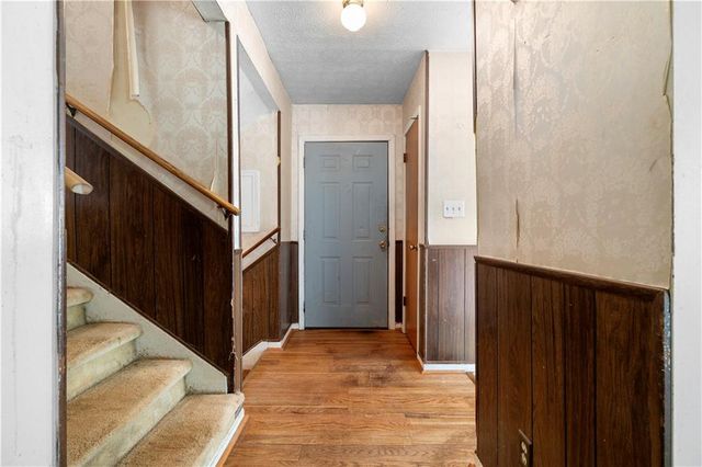 4424 Twin Creek Drive NE, Kennesaw, GA 30144